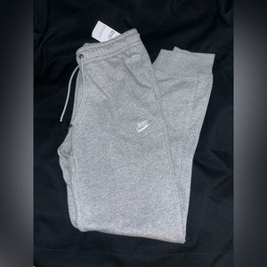 Nike jogger sweatpants